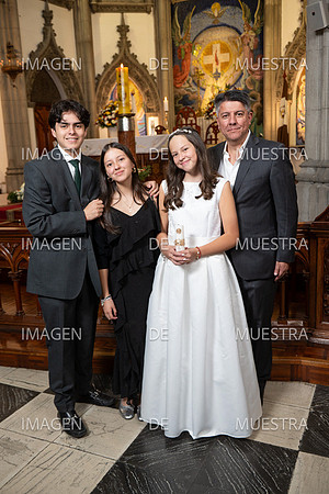 EmiliaRedrovan0023